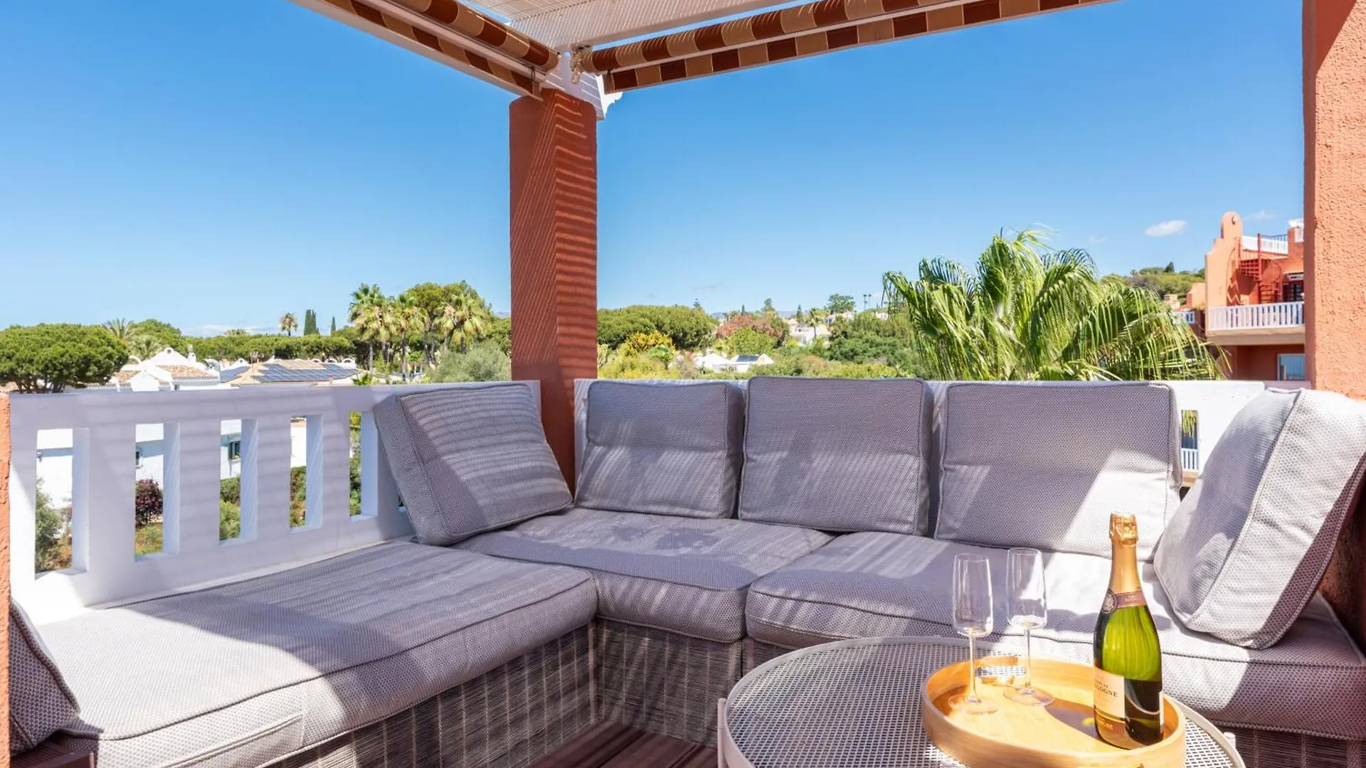 Apartment Penthouse Amatista En La Reserva Marbella Spain